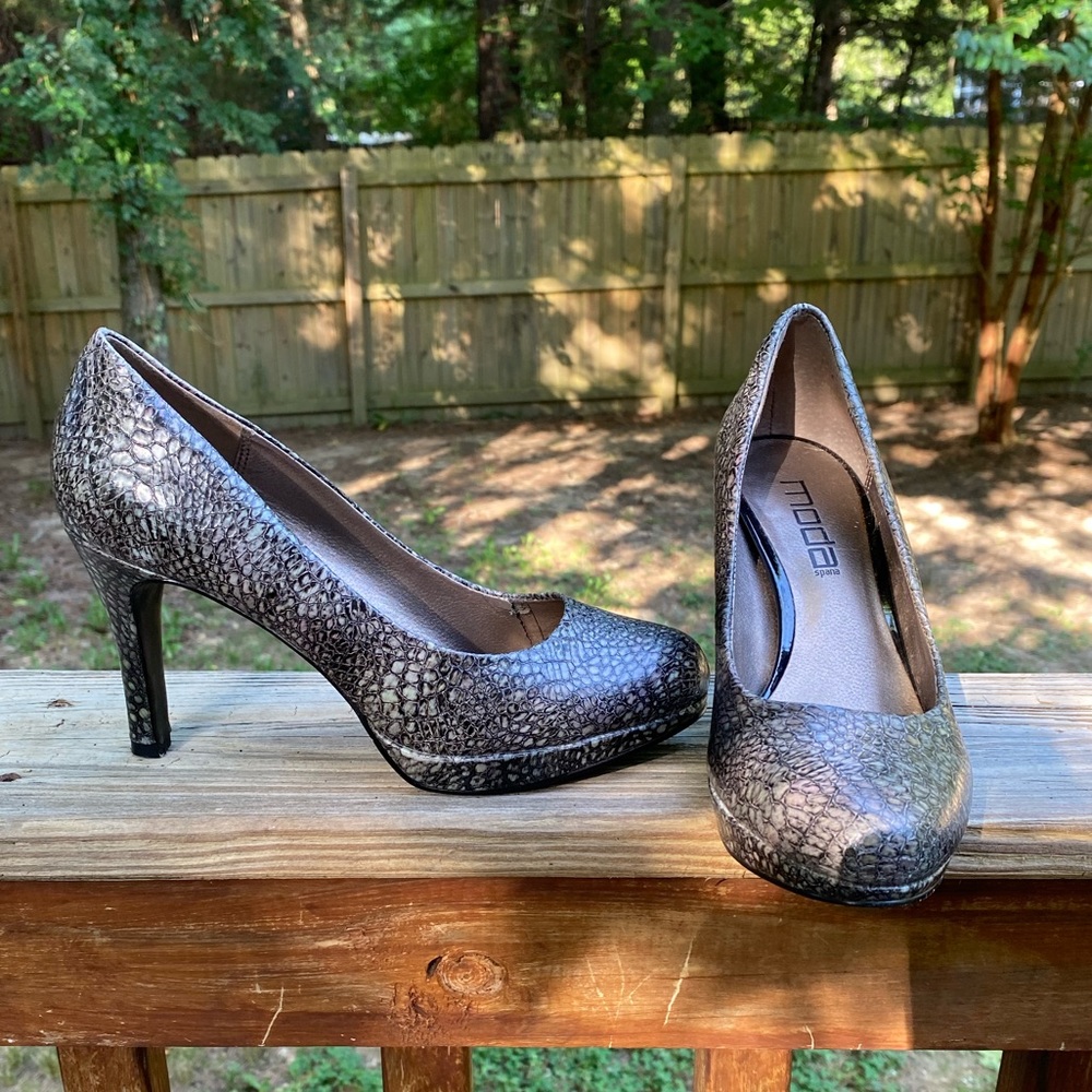 MODA SPANA Good Lux Platform Heel Pump size 8